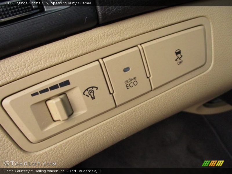 Sparkling Ruby / Camel 2013 Hyundai Sonata GLS