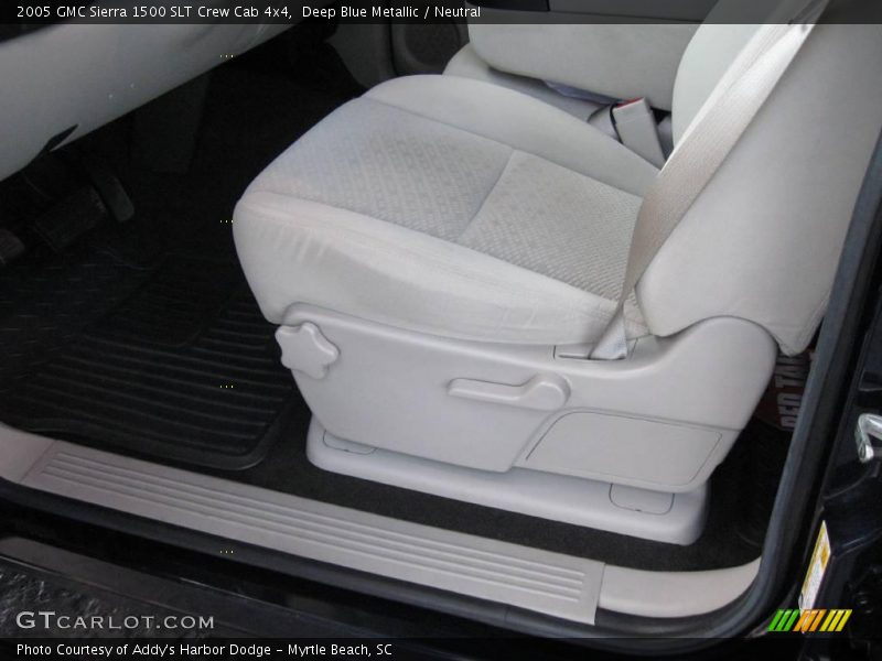 Deep Blue Metallic / Neutral 2005 GMC Sierra 1500 SLT Crew Cab 4x4