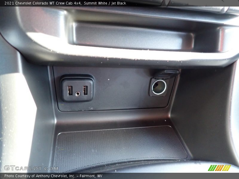 Summit White / Jet Black 2021 Chevrolet Colorado WT Crew Cab 4x4
