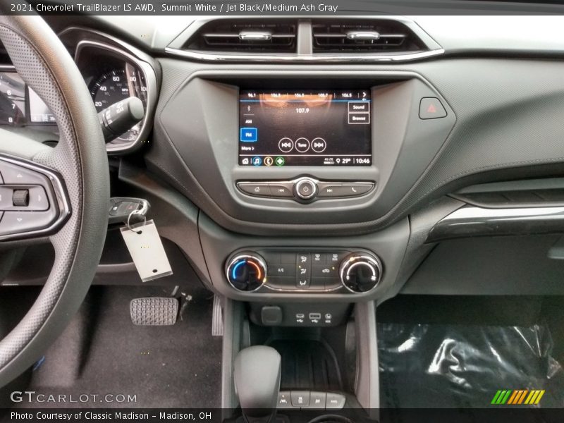 Controls of 2021 TrailBlazer LS AWD