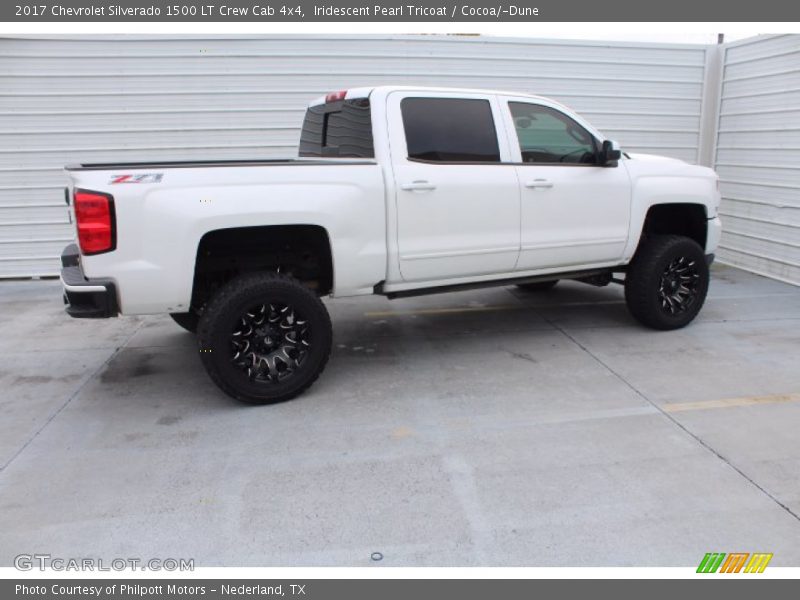 Iridescent Pearl Tricoat / Cocoa/­Dune 2017 Chevrolet Silverado 1500 LT Crew Cab 4x4