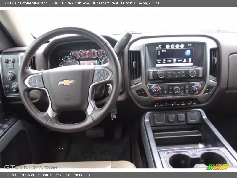 Iridescent Pearl Tricoat / Cocoa/­Dune 2017 Chevrolet Silverado 1500 LT Crew Cab 4x4
