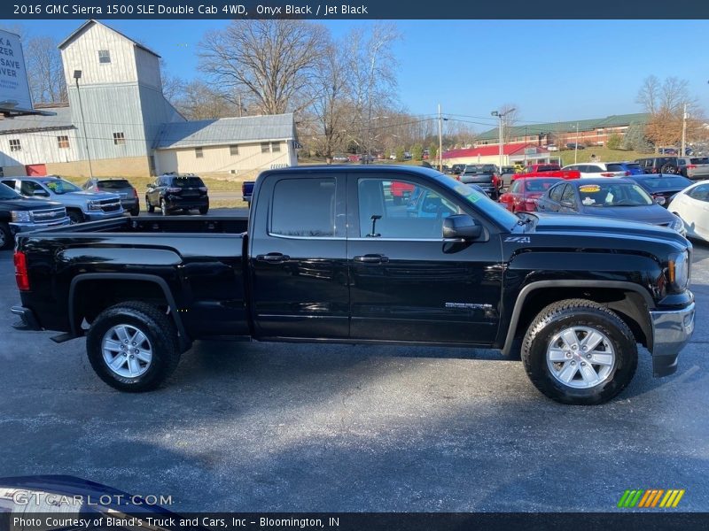 Onyx Black / Jet Black 2016 GMC Sierra 1500 SLE Double Cab 4WD