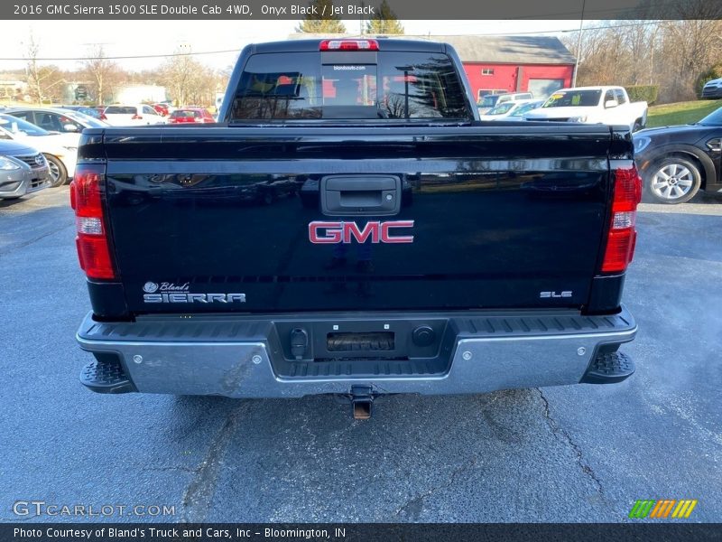 Onyx Black / Jet Black 2016 GMC Sierra 1500 SLE Double Cab 4WD