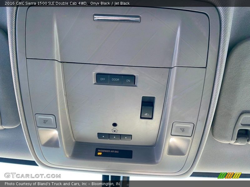 Onyx Black / Jet Black 2016 GMC Sierra 1500 SLE Double Cab 4WD