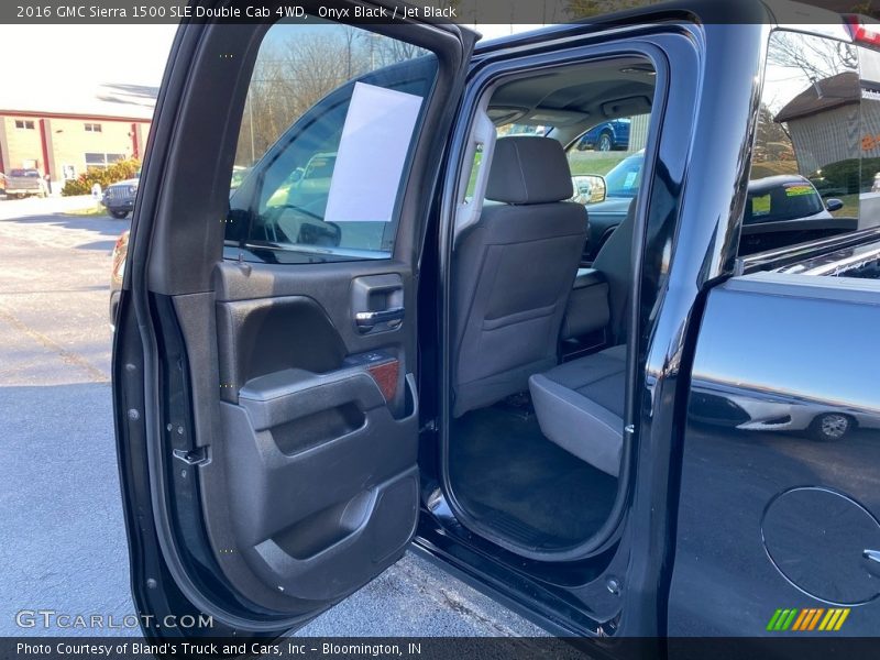 Onyx Black / Jet Black 2016 GMC Sierra 1500 SLE Double Cab 4WD