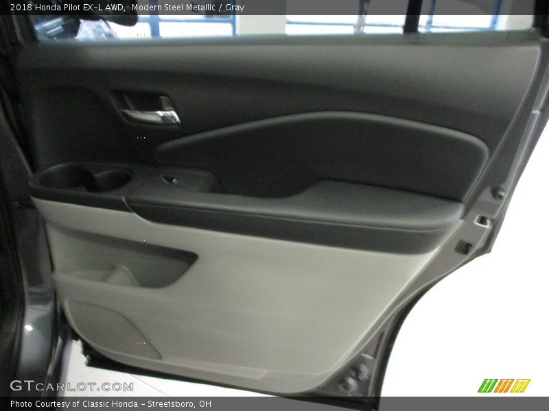 Modern Steel Metallic / Gray 2018 Honda Pilot EX-L AWD