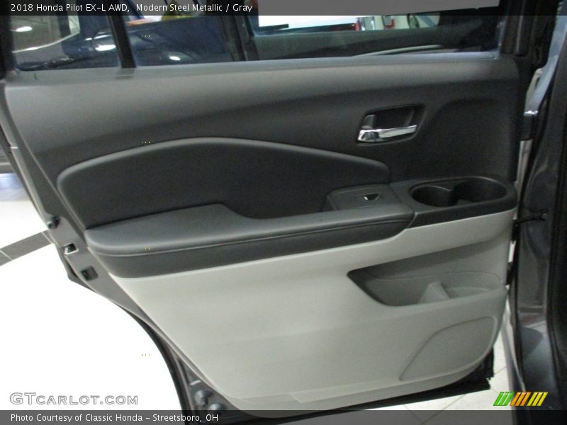 Modern Steel Metallic / Gray 2018 Honda Pilot EX-L AWD