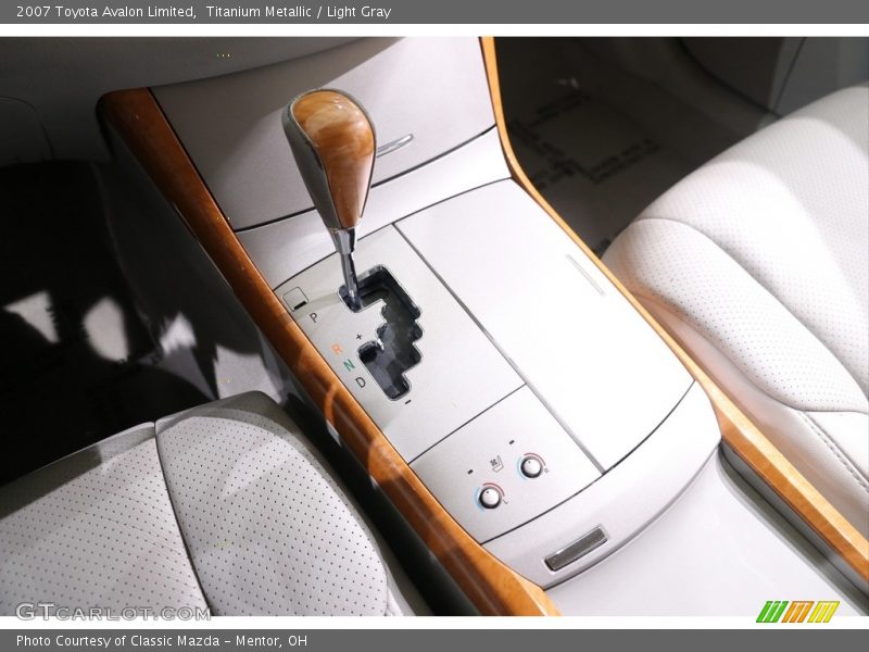 Titanium Metallic / Light Gray 2007 Toyota Avalon Limited
