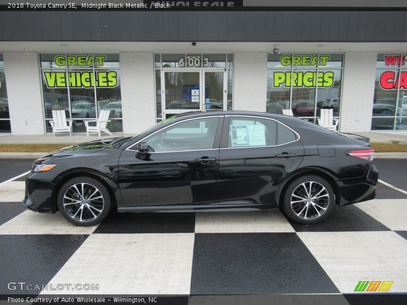 Midnight Black Metallic / Black 2018 Toyota Camry SE
