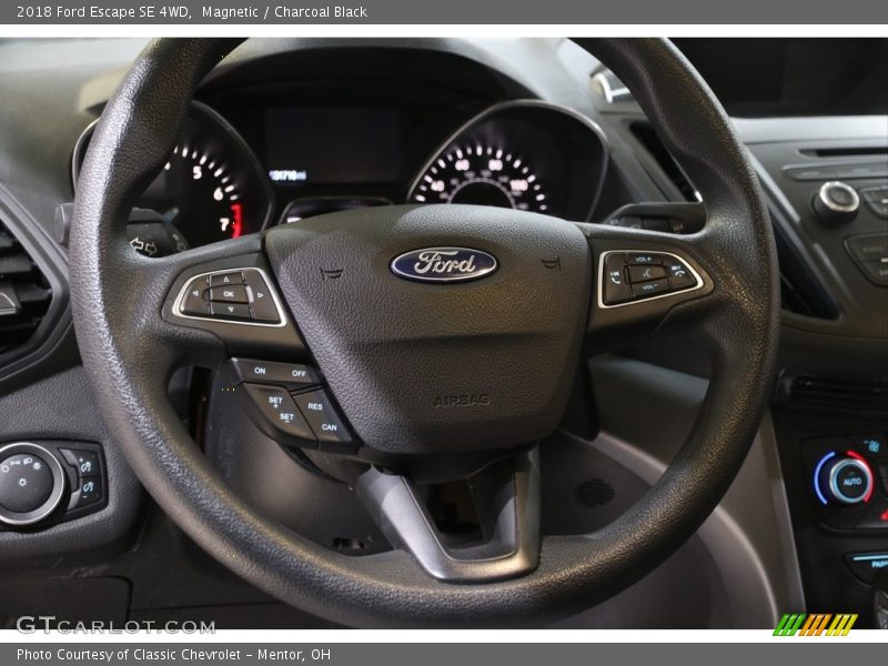 Magnetic / Charcoal Black 2018 Ford Escape SE 4WD