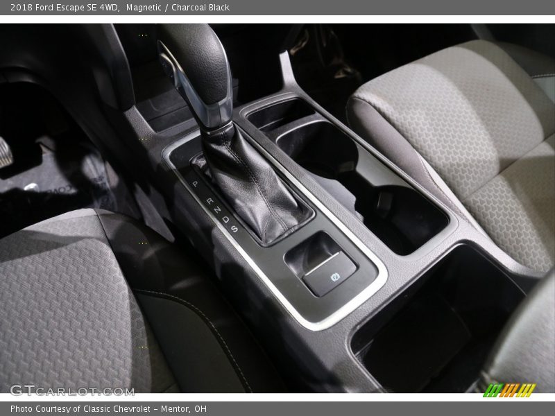 Magnetic / Charcoal Black 2018 Ford Escape SE 4WD
