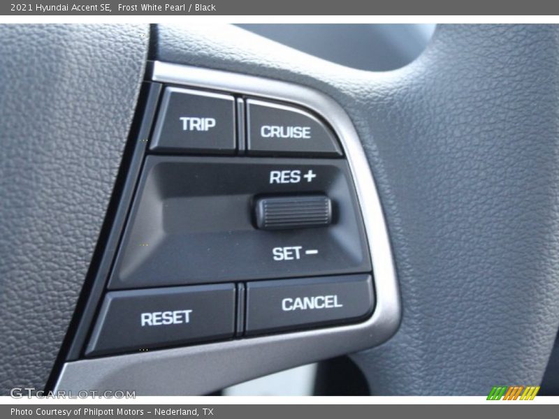 Frost White Pearl / Black 2021 Hyundai Accent SE