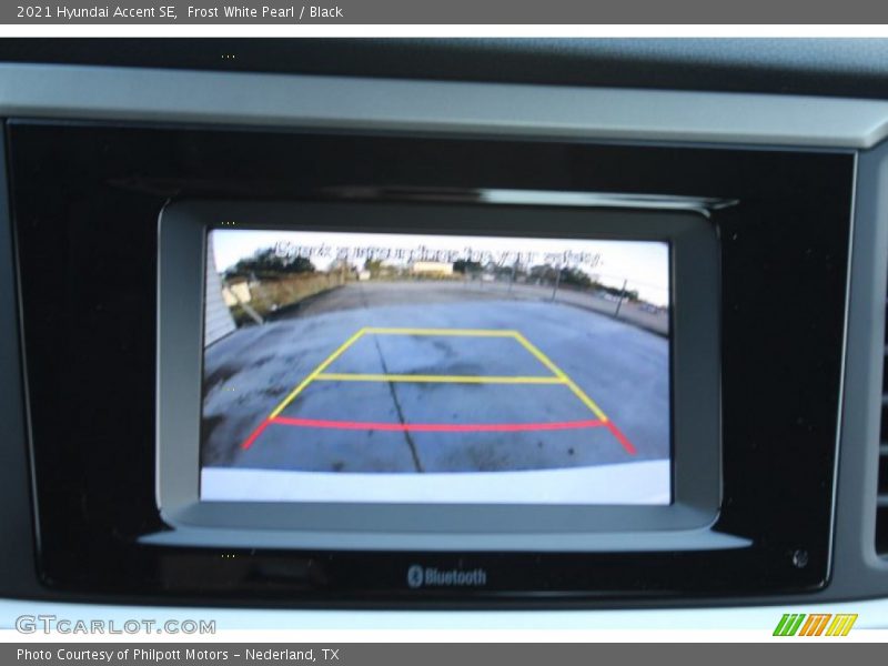 Frost White Pearl / Black 2021 Hyundai Accent SE