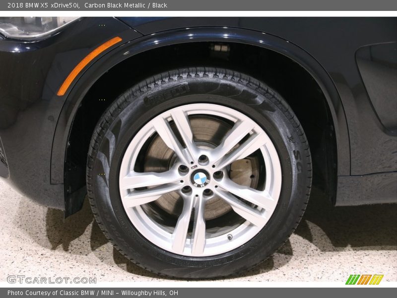 Carbon Black Metallic / Black 2018 BMW X5 xDrive50i