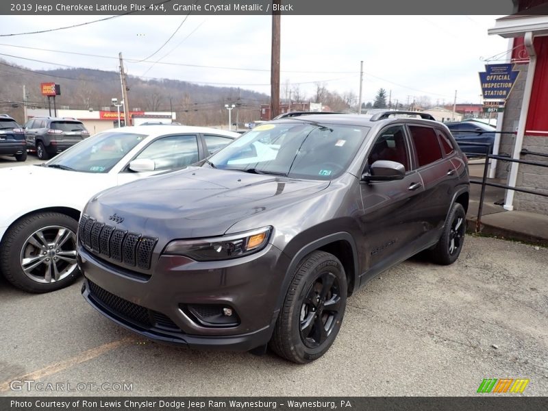 Granite Crystal Metallic / Black 2019 Jeep Cherokee Latitude Plus 4x4