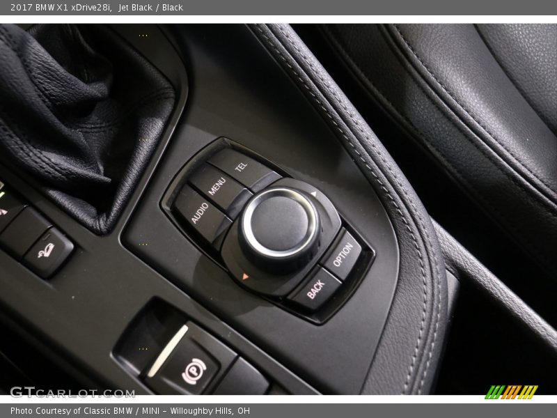 Jet Black / Black 2017 BMW X1 xDrive28i