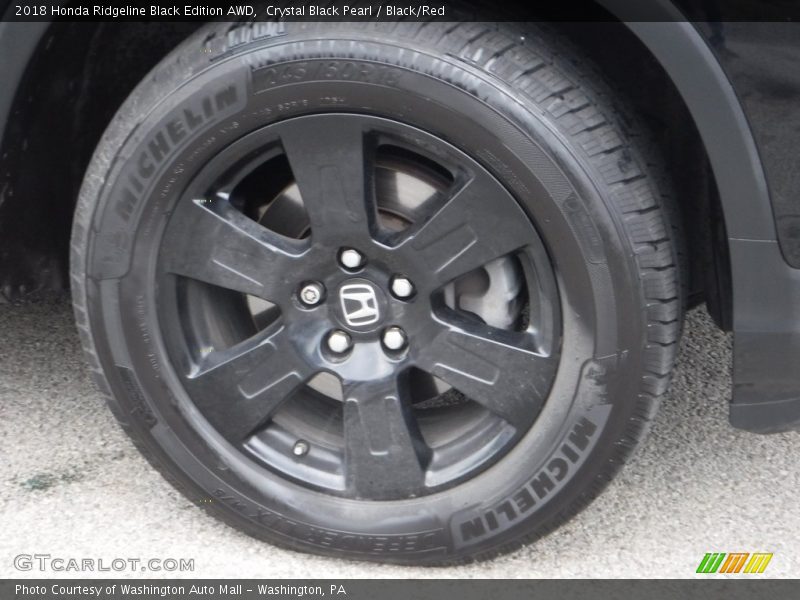 Crystal Black Pearl / Black/Red 2018 Honda Ridgeline Black Edition AWD