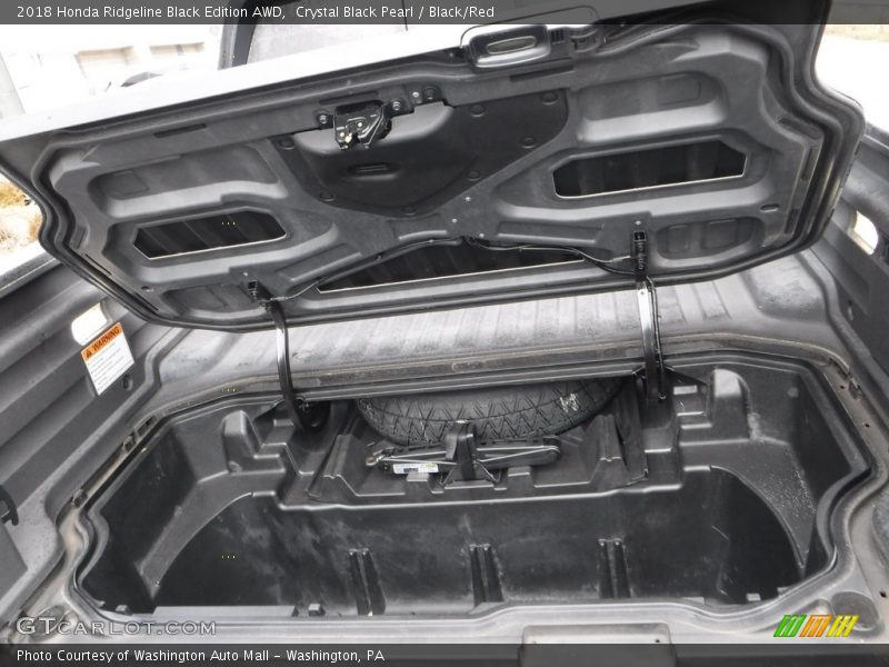 Crystal Black Pearl / Black/Red 2018 Honda Ridgeline Black Edition AWD