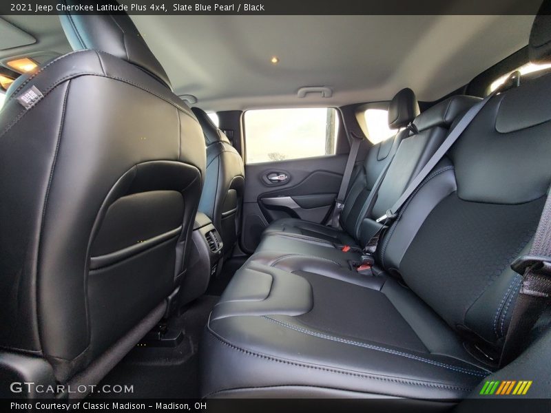 Slate Blue Pearl / Black 2021 Jeep Cherokee Latitude Plus 4x4