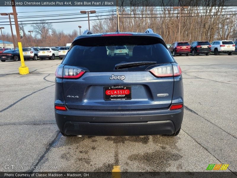 Slate Blue Pearl / Black 2021 Jeep Cherokee Latitude Plus 4x4