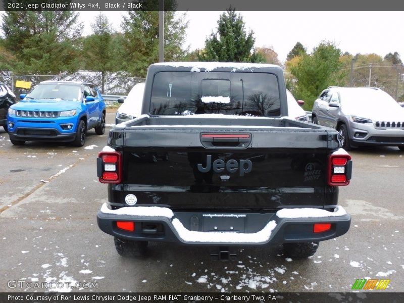 Black / Black 2021 Jeep Gladiator Willys 4x4