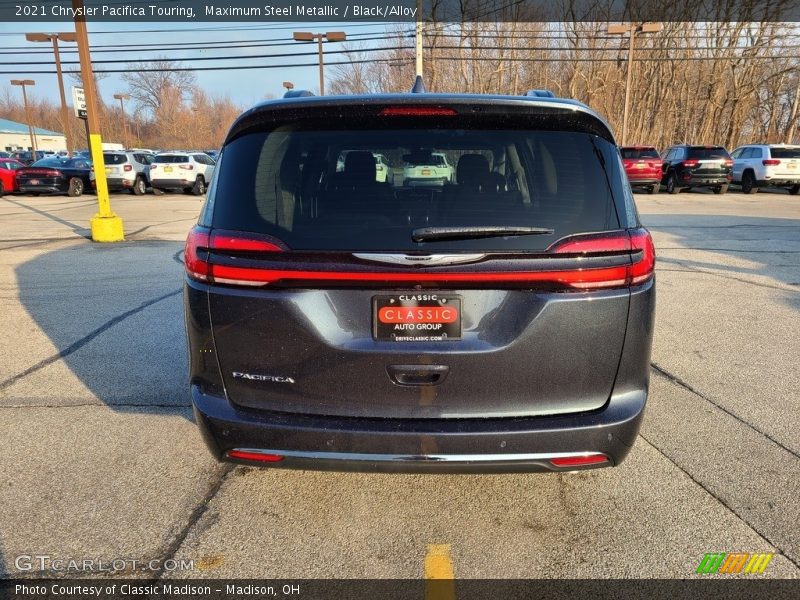 Maximum Steel Metallic / Black/Alloy 2021 Chrysler Pacifica Touring