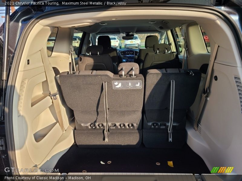 Maximum Steel Metallic / Black/Alloy 2021 Chrysler Pacifica Touring