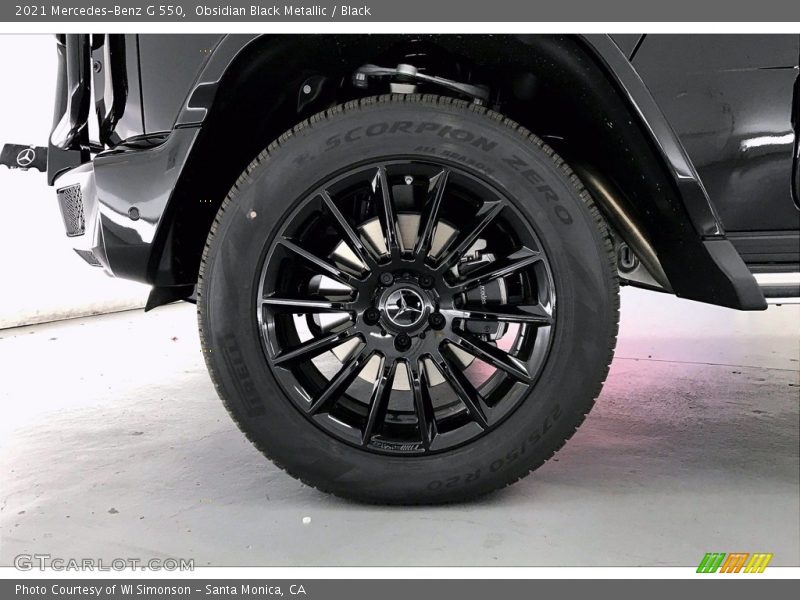 Obsidian Black Metallic / Black 2021 Mercedes-Benz G 550