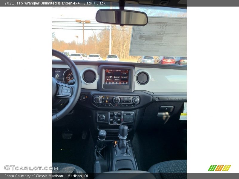 Black / Black 2021 Jeep Wrangler Unlimited Islander 4x4