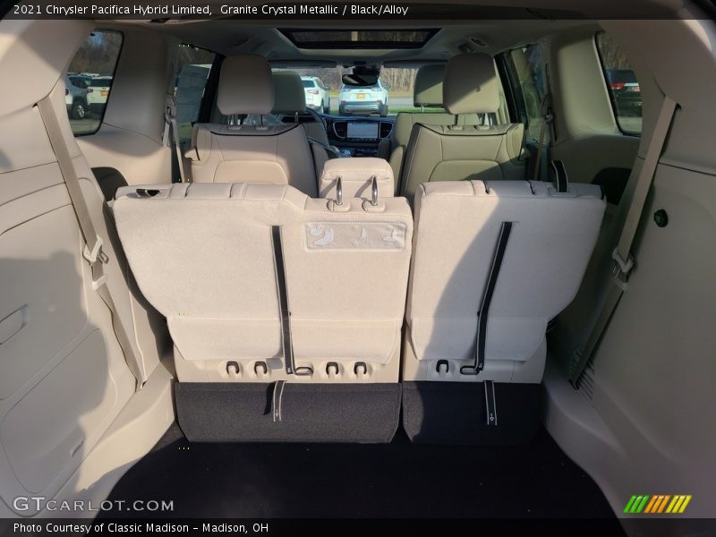  2021 Pacifica Hybrid Limited Trunk