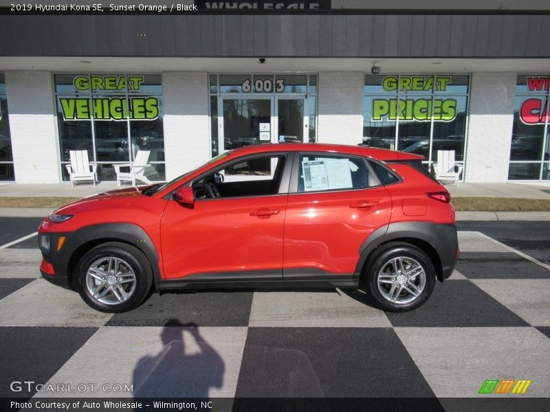 Sunset Orange / Black 2019 Hyundai Kona SE