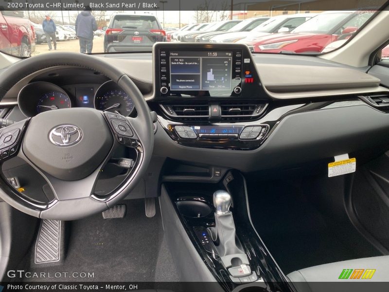 Dashboard of 2020 C-HR Limited