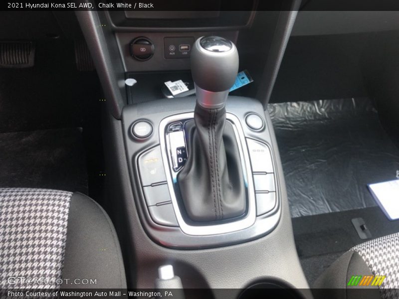 Chalk White / Black 2021 Hyundai Kona SEL AWD