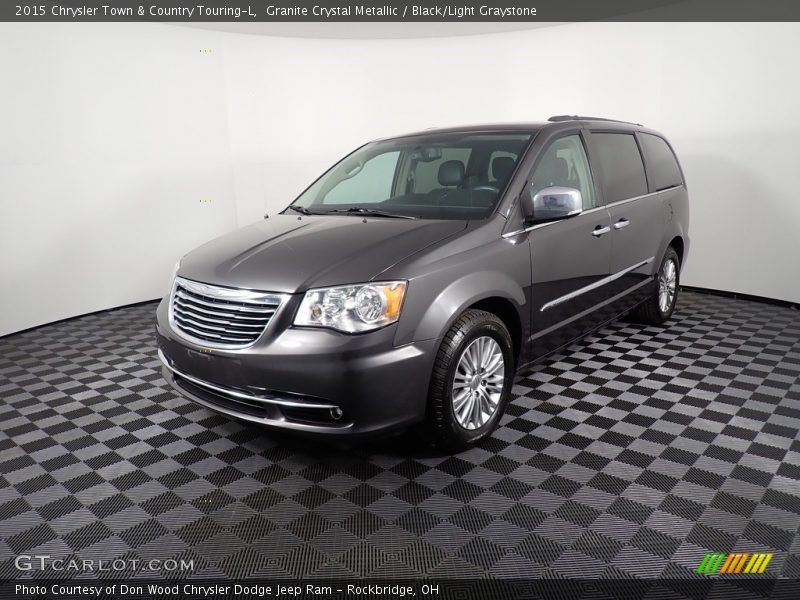 Granite Crystal Metallic / Black/Light Graystone 2015 Chrysler Town & Country Touring-L