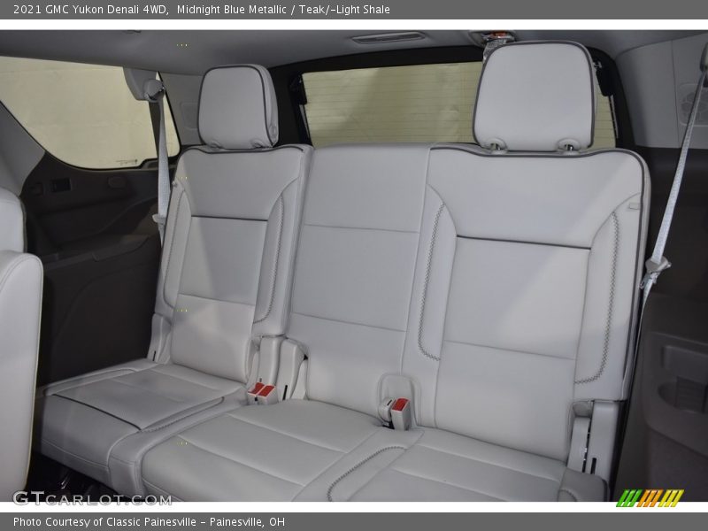 Midnight Blue Metallic / Teak/­Light Shale 2021 GMC Yukon Denali 4WD