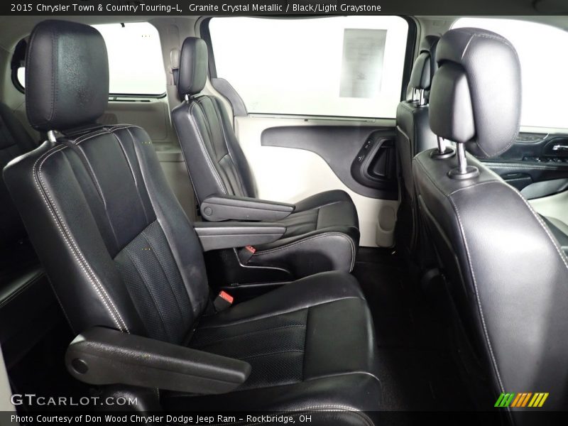 Granite Crystal Metallic / Black/Light Graystone 2015 Chrysler Town & Country Touring-L
