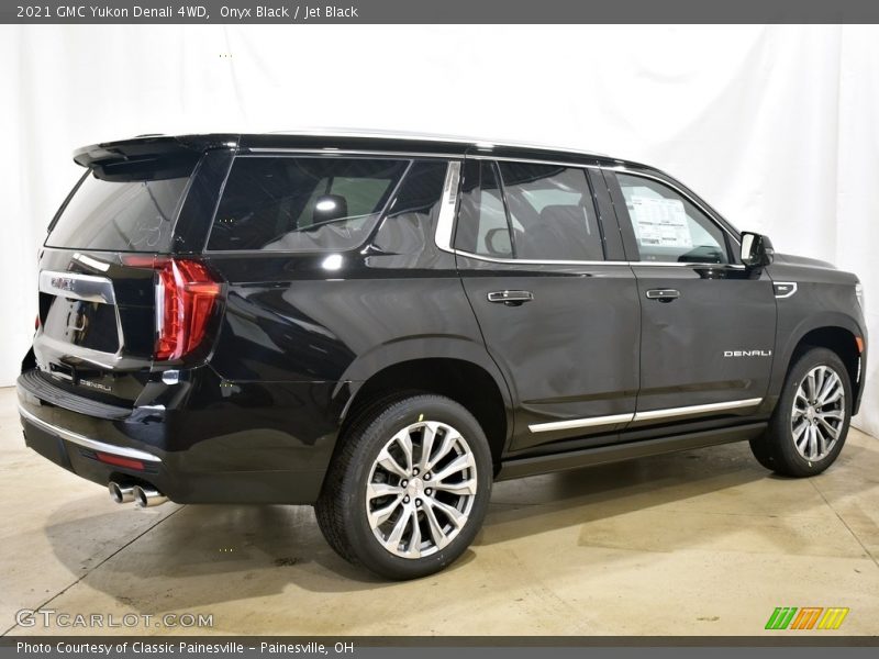 Onyx Black / Jet Black 2021 GMC Yukon Denali 4WD