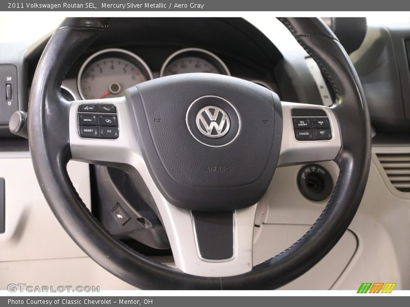 Mercury Silver Metallic / Aero Gray 2011 Volkswagen Routan SEL