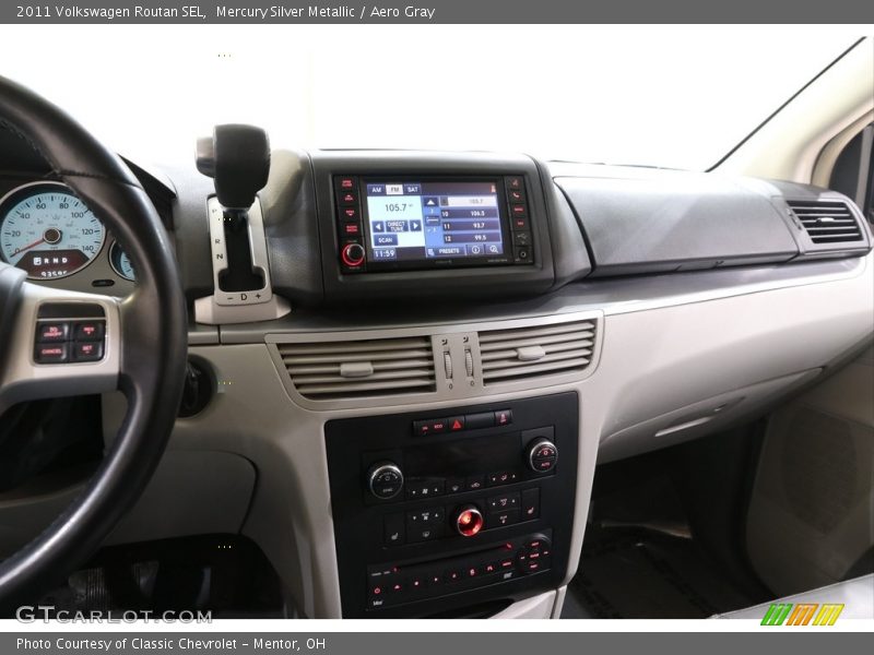 Mercury Silver Metallic / Aero Gray 2011 Volkswagen Routan SEL