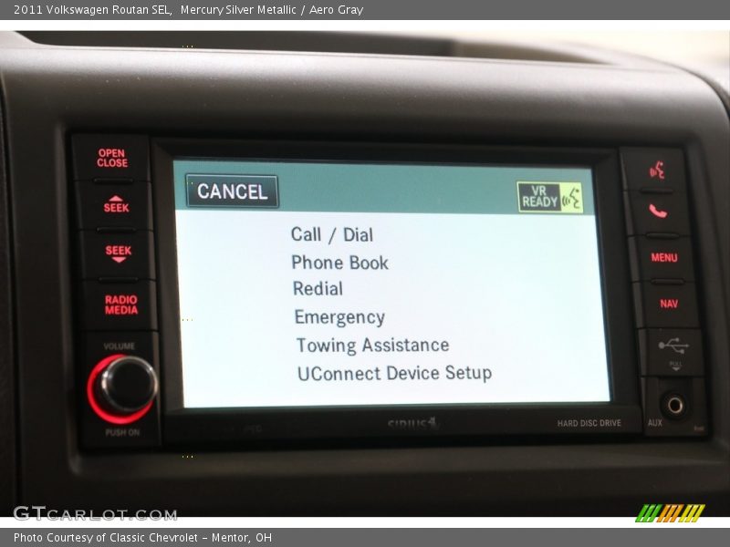 Mercury Silver Metallic / Aero Gray 2011 Volkswagen Routan SEL
