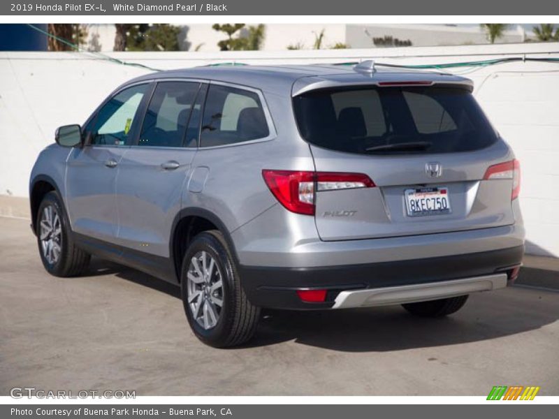 White Diamond Pearl / Black 2019 Honda Pilot EX-L