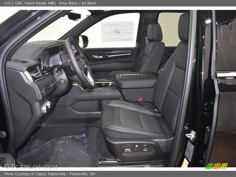 Onyx Black / Jet Black 2021 GMC Yukon Denali 4WD