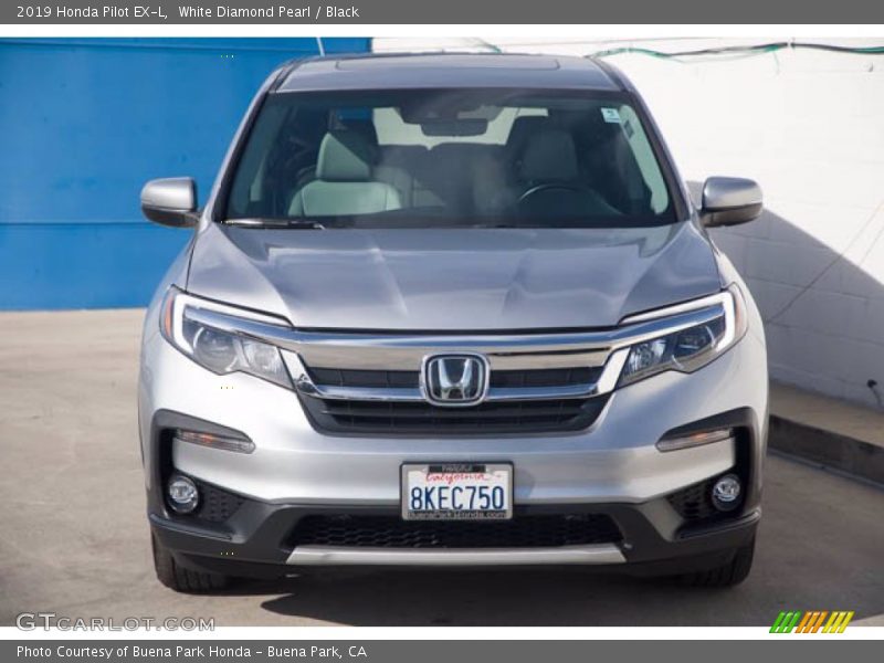 White Diamond Pearl / Black 2019 Honda Pilot EX-L