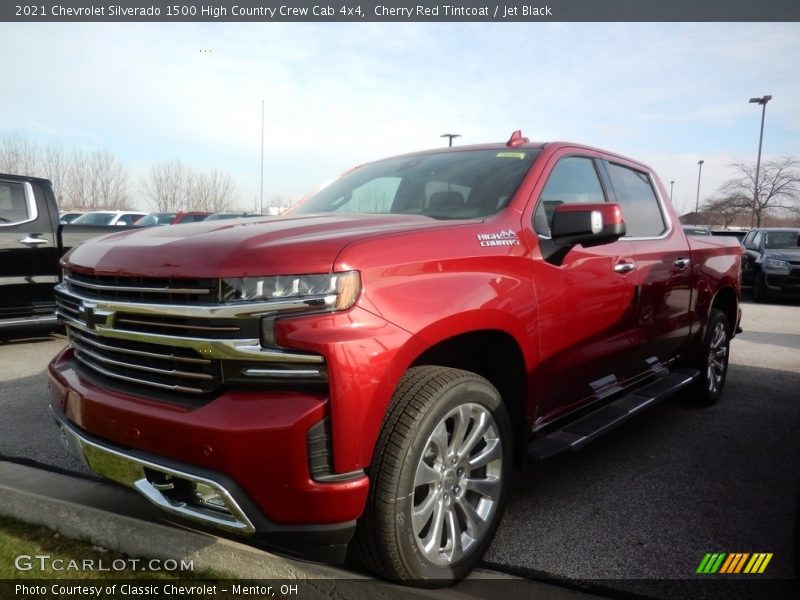 Front 3/4 View of 2021 Silverado 1500 High Country Crew Cab 4x4
