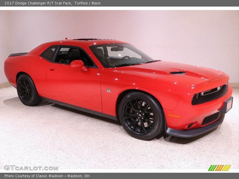 TorRed / Black 2017 Dodge Challenger R/T Scat Pack