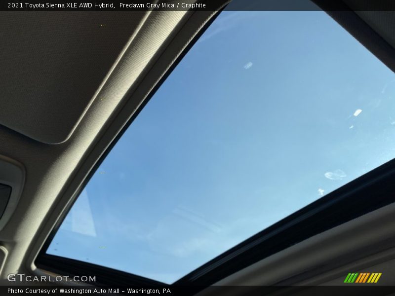 Predawn Gray Mica / Graphite 2021 Toyota Sienna XLE AWD Hybrid