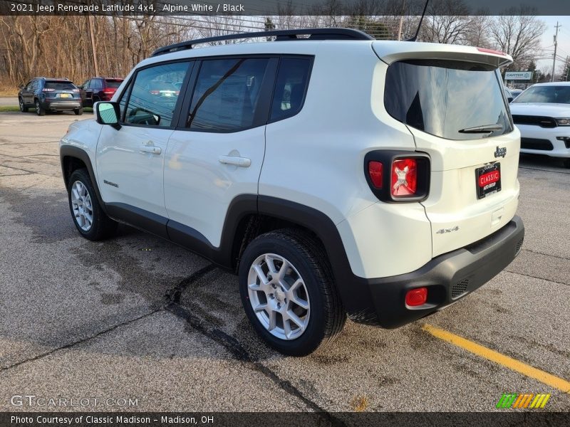 Alpine White / Black 2021 Jeep Renegade Latitude 4x4