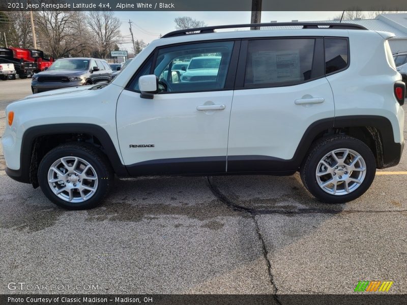 Alpine White / Black 2021 Jeep Renegade Latitude 4x4
