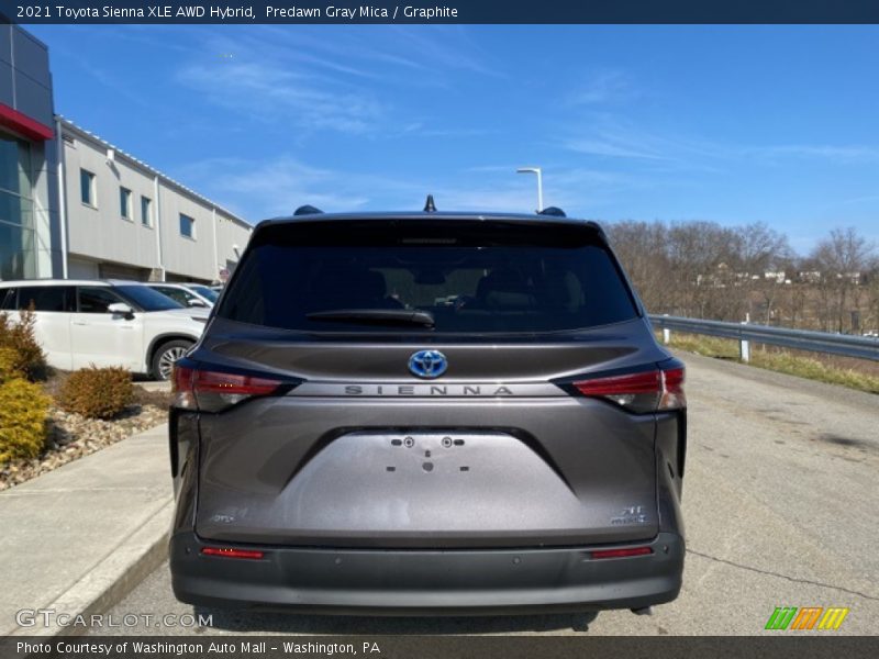 Predawn Gray Mica / Graphite 2021 Toyota Sienna XLE AWD Hybrid